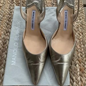 Manolo Blahnik Carolyn Slingback Heels, in Champagne Gold